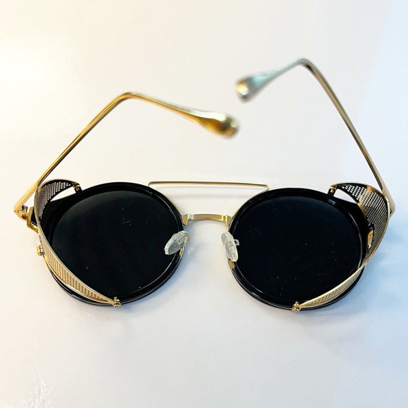 Black and Gold Steampunk Sunglasses - Picture 6 of 8